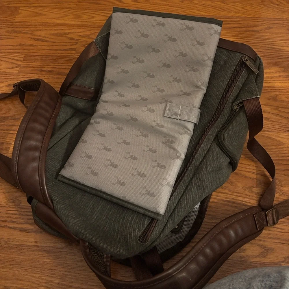 Itzy Ritzy limited first edition Cole + Chelsea DeBoer camo diaper boss bag
